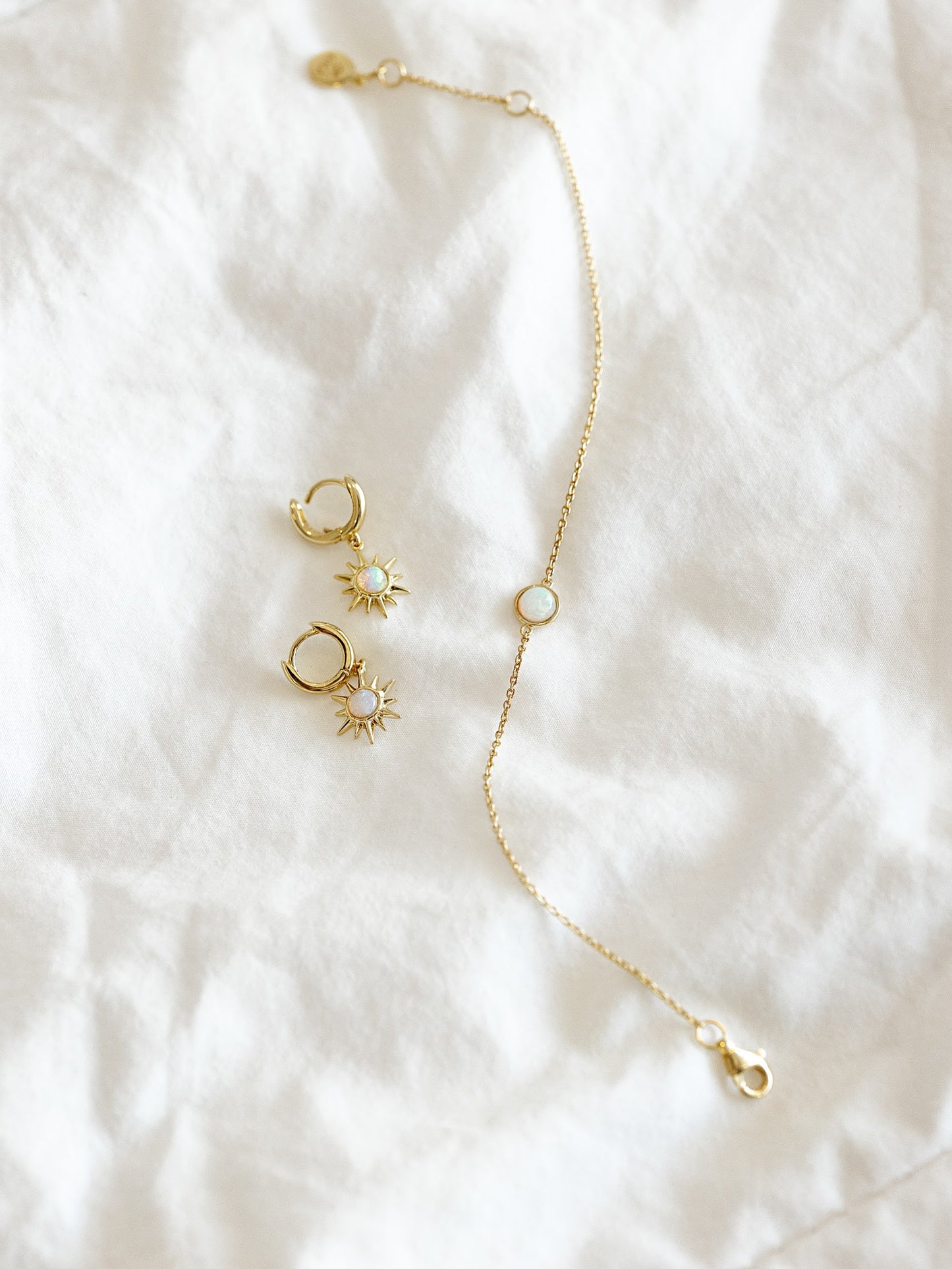 "BALANCE" Opal Bracelet – Gold Vermeil (2.5 Microns) on 925 Sterling Silver