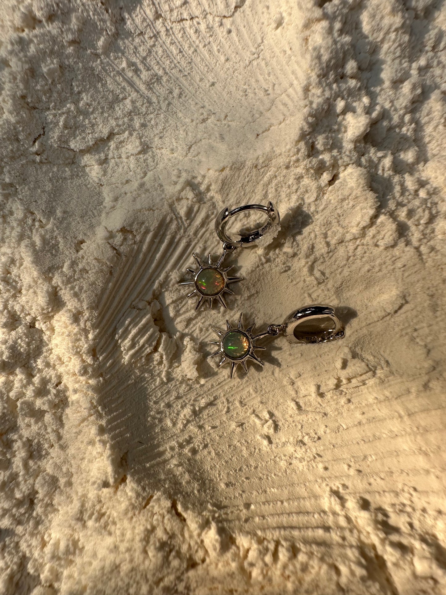 SUN Opal Earrings – Rhodium-Plated 925 Sterling Silver